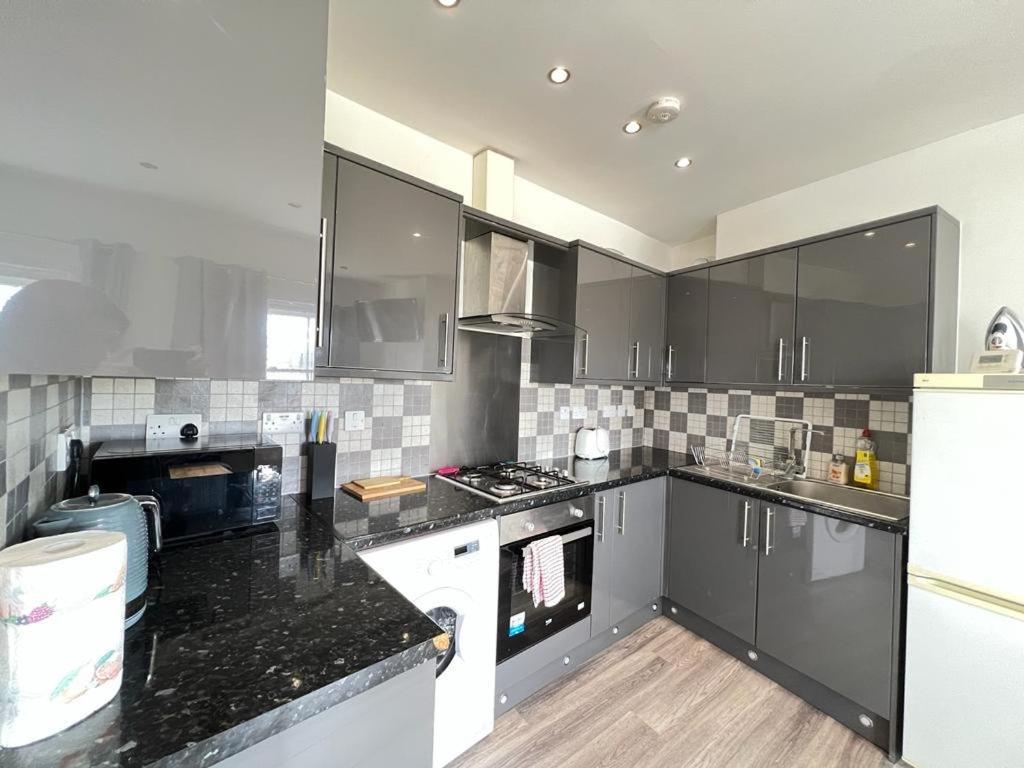 Entire New Flat With View To River Yare, H7 Apartment Great Yarmouth Ngoại thất bức ảnh