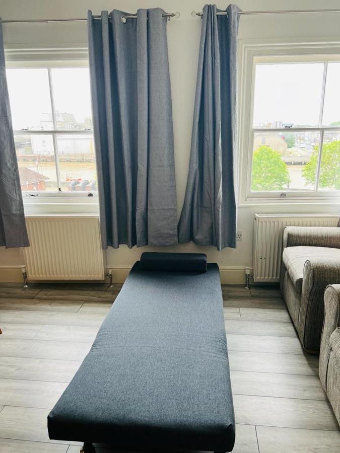 Entire New Flat With View To River Yare, H7 Apartment Great Yarmouth Ngoại thất bức ảnh