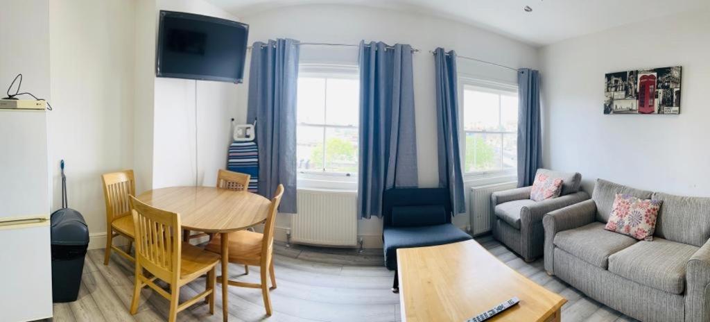 Entire New Flat With View To River Yare, H7 Apartment Great Yarmouth Ngoại thất bức ảnh