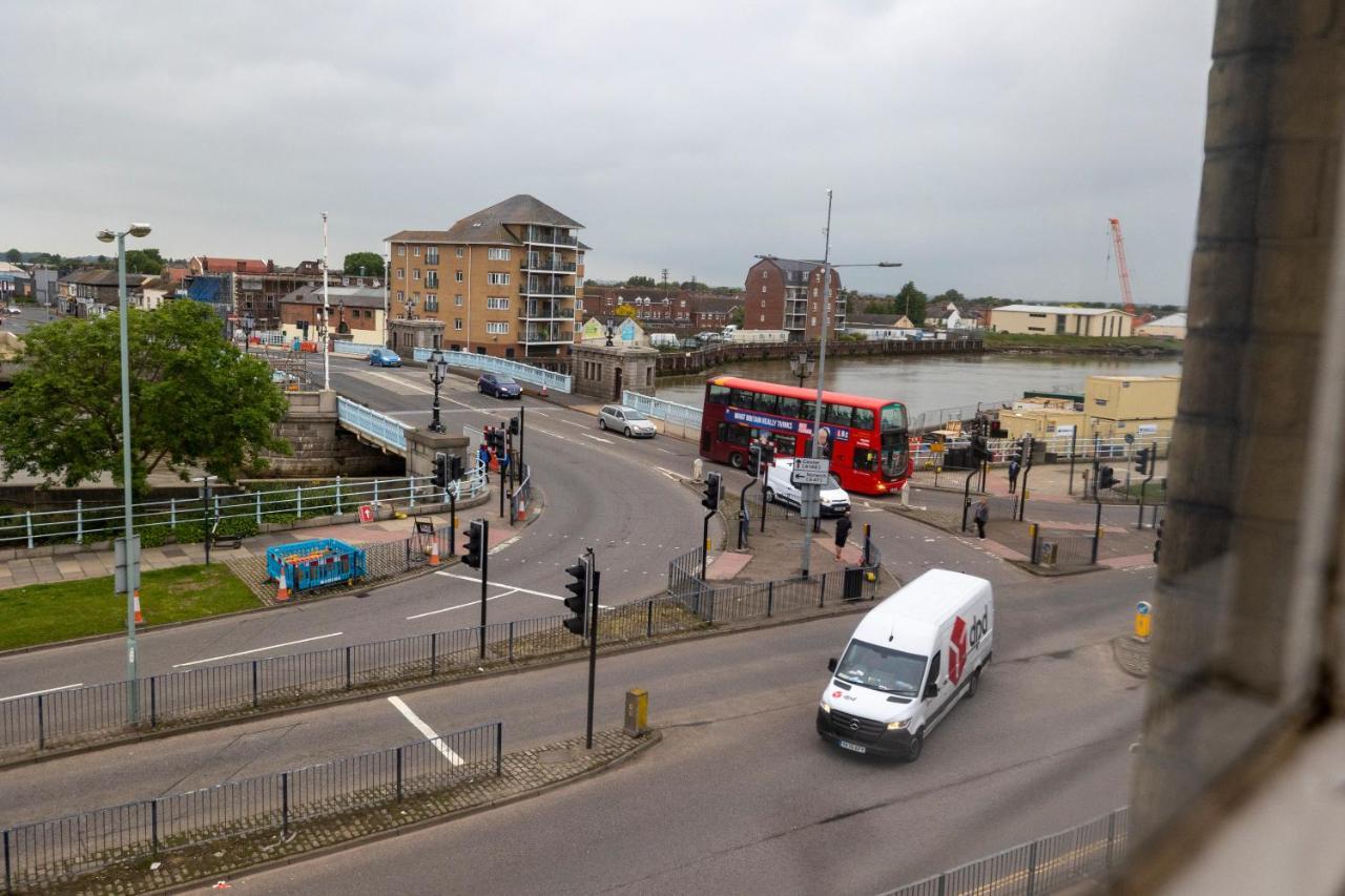Entire New Flat With View To River Yare, H7 Apartment Great Yarmouth Ngoại thất bức ảnh